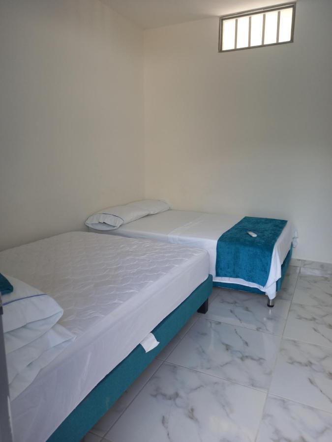 Proyecto Moonlight Apartment Villavieja Luaran gambar
