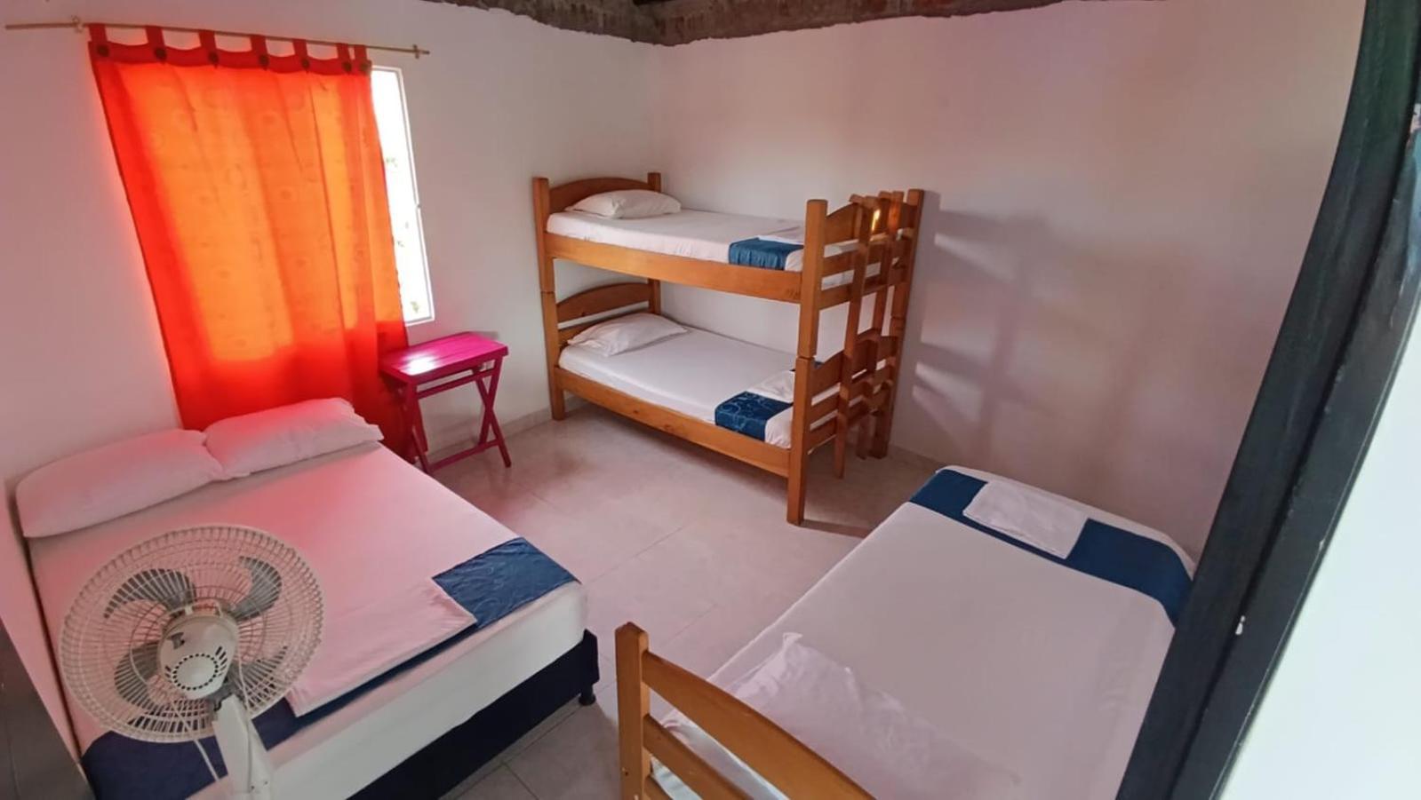 Proyecto Moonlight Apartment Villavieja Luaran gambar